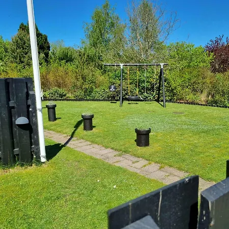 Charming And Cozy House Near Hove * Asnaes