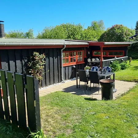 Holiday home Charming And Cozy House Near Hove *