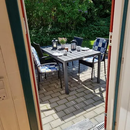 Charming And Cozy House Near Hove Asnæs