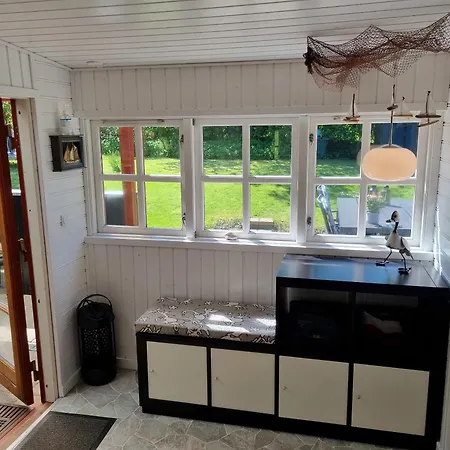 Charming And Cozy House Near Hove Asnæs