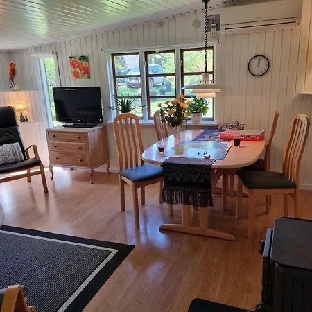Charming And Cozy House Near Høve Asnæs